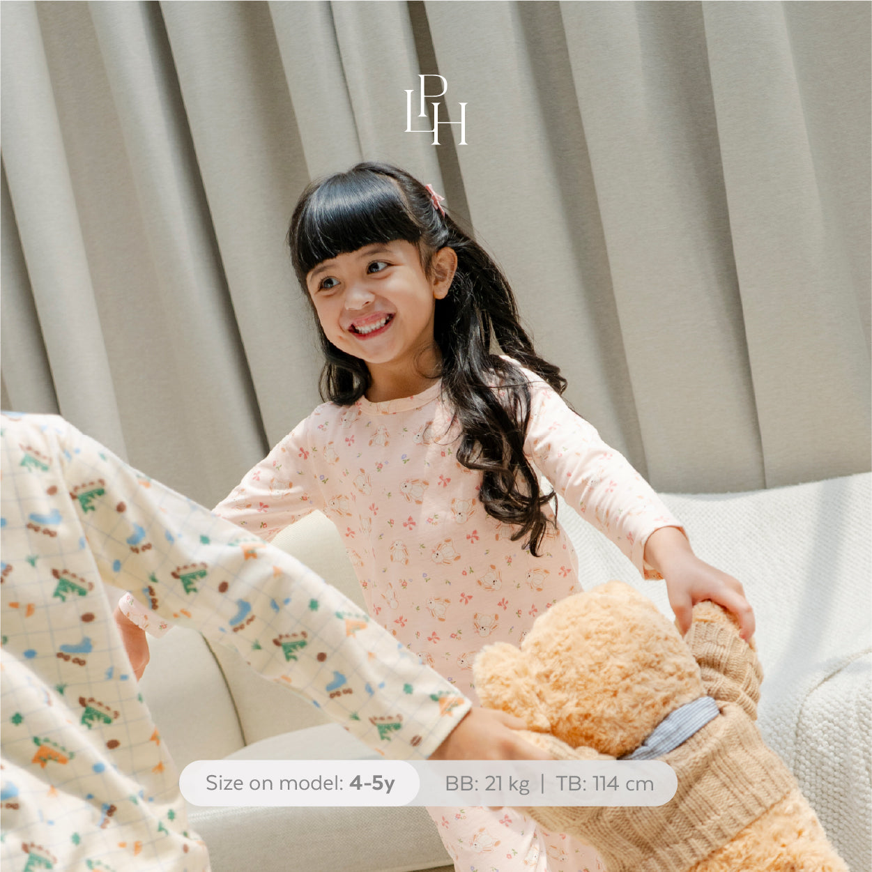 Little Wear Shoulder Button Long Set 37.0