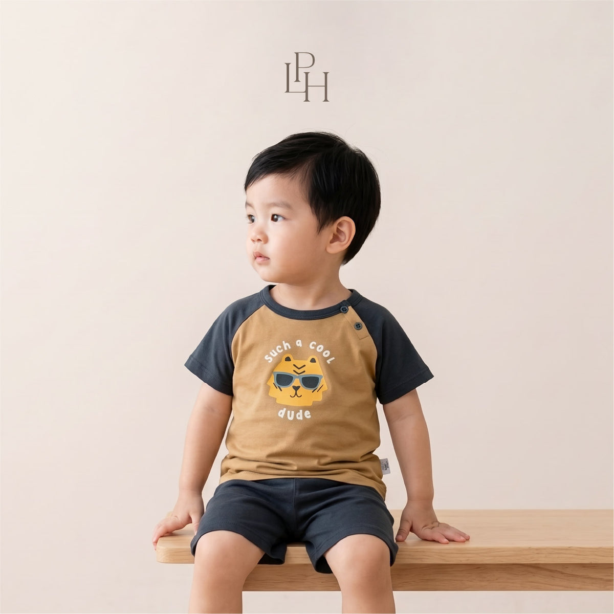 Little Wear Everyday Raglan Set