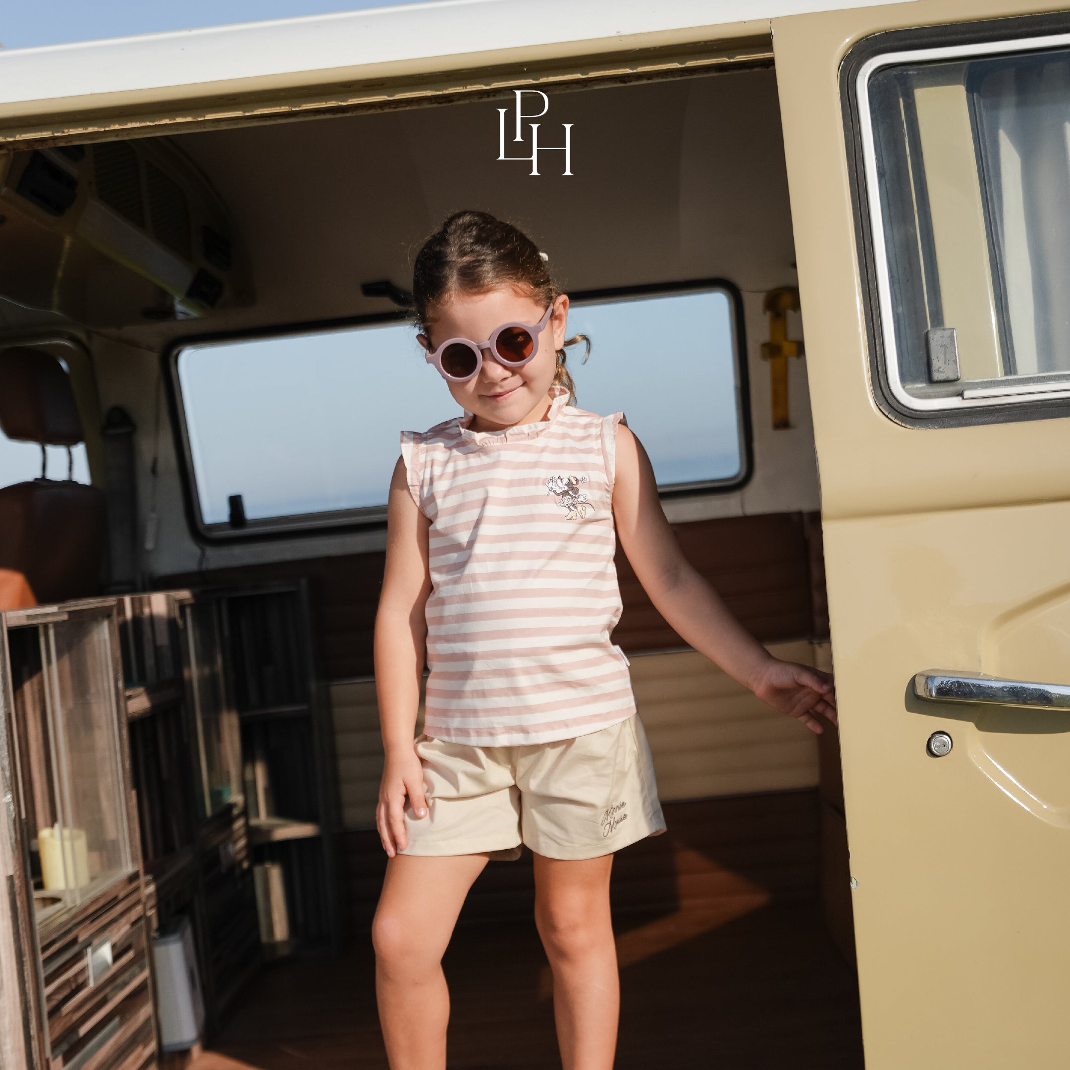 Mickey Nomadic Girl Ruffle Attire Set