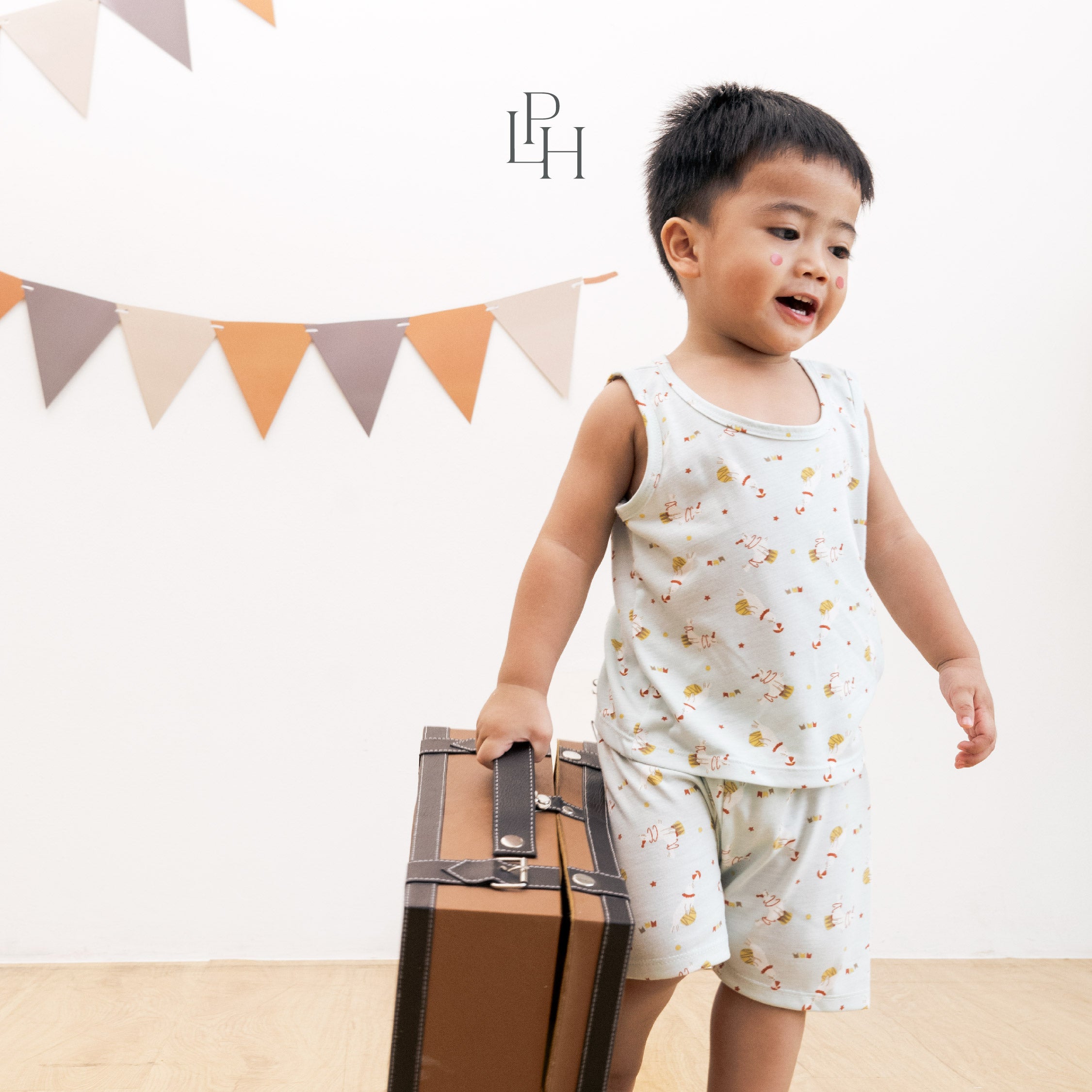 Little Wear Kids Sleeveless Set 26.0