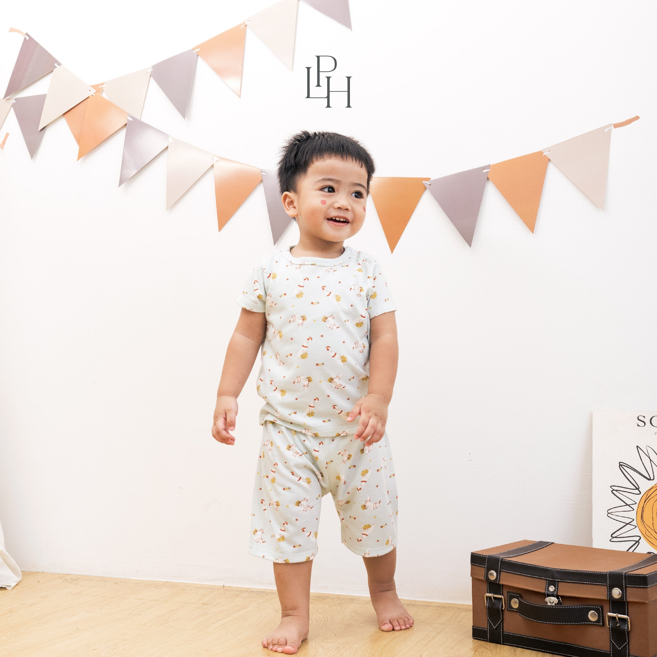 Little Wear Shoulder Button Short Set 26.0