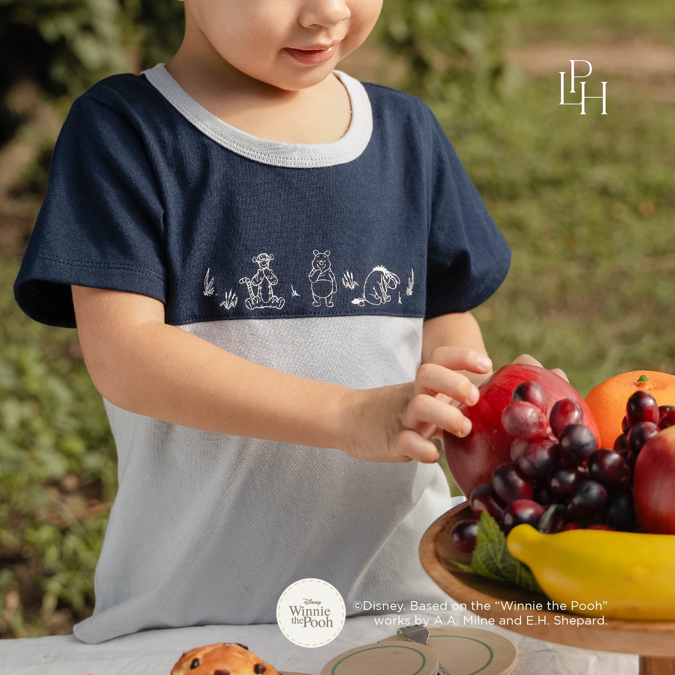 Disney's Winnie The Pooh Boy Attire Set