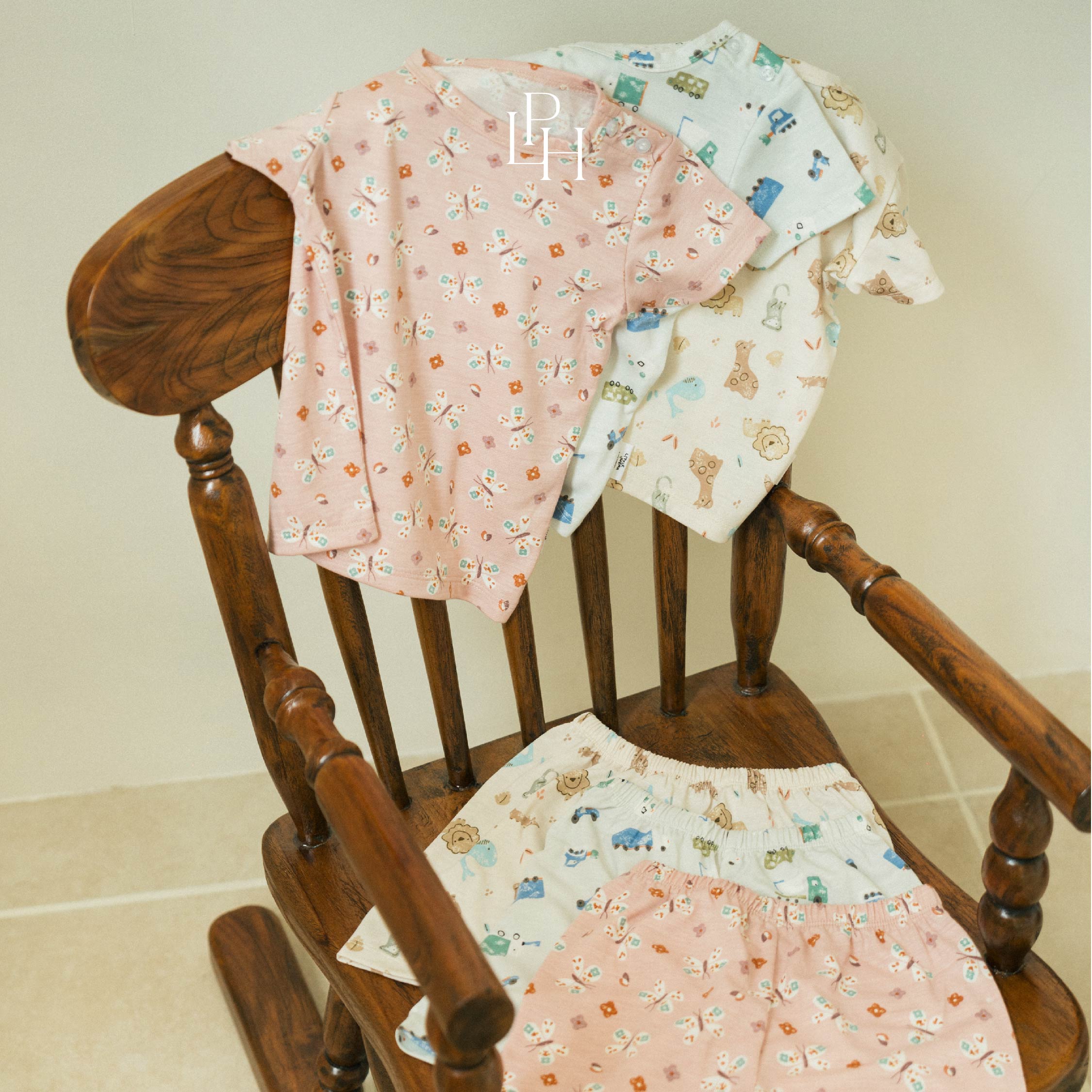 Little Wear Shoulder Button Short Set 31.0
