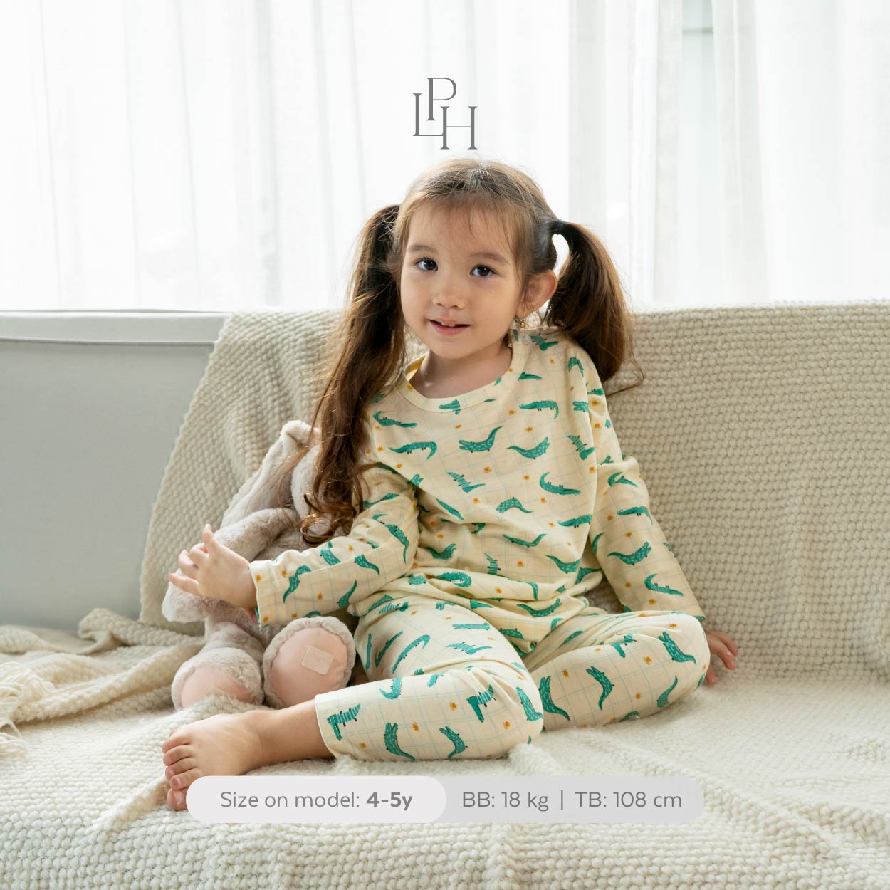 Little Wear 36.0 Shoulder Button Long Set