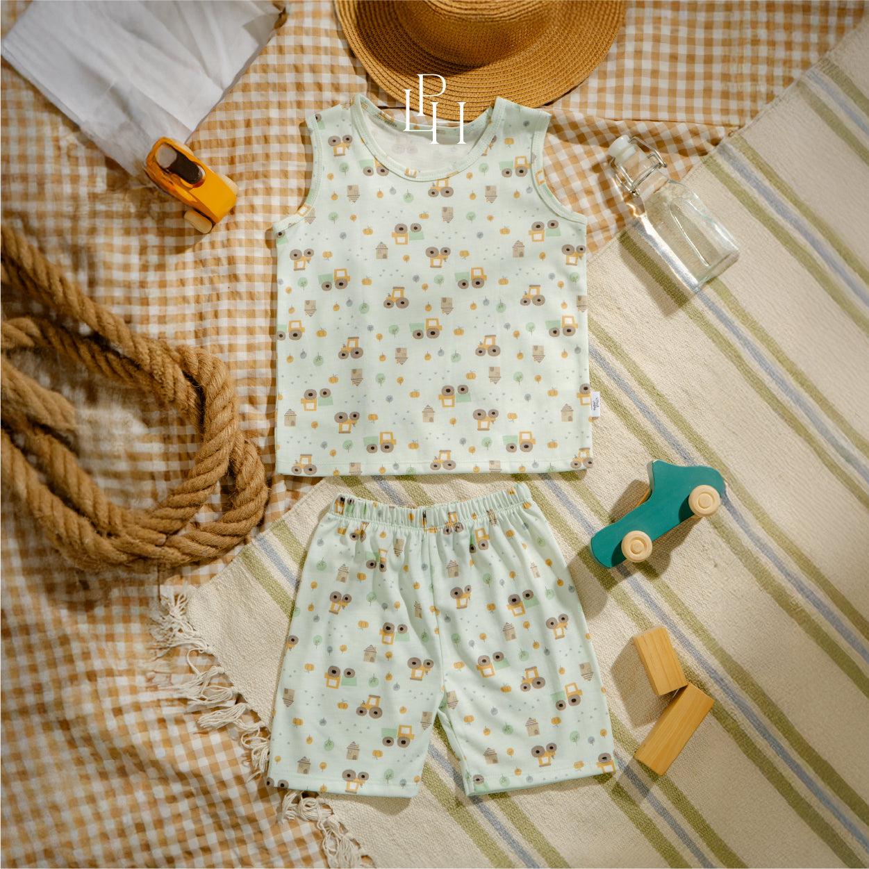 Little Wear Kids Sleeveless Set 40.0