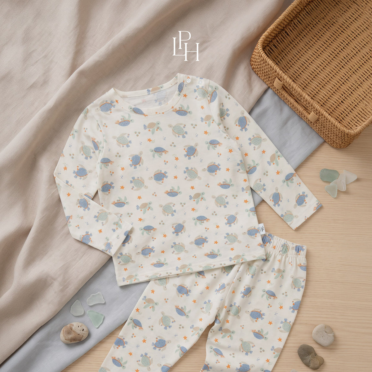 Little Wear Shoulder Button Long Set 44.0