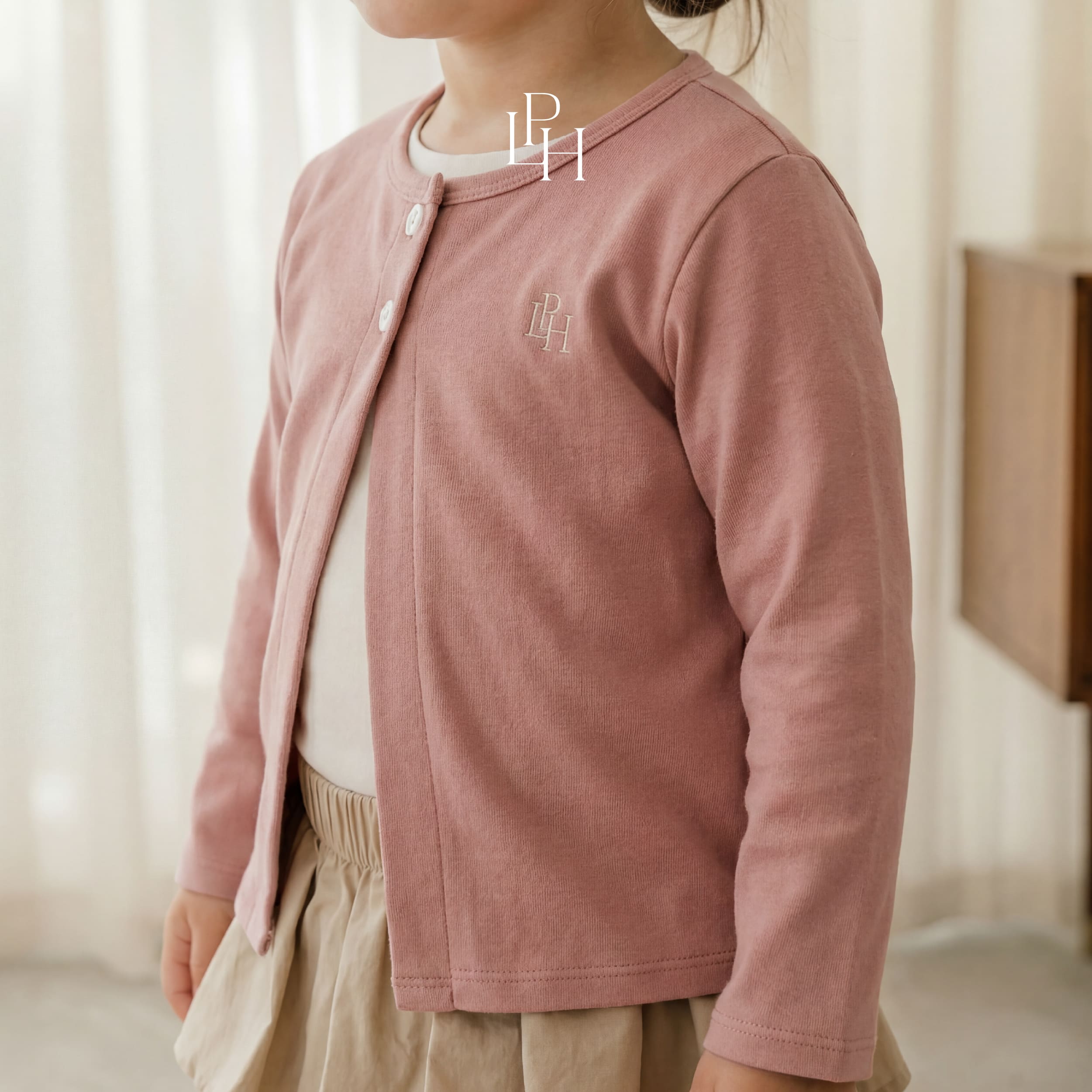 Girl Cardigan 2.0