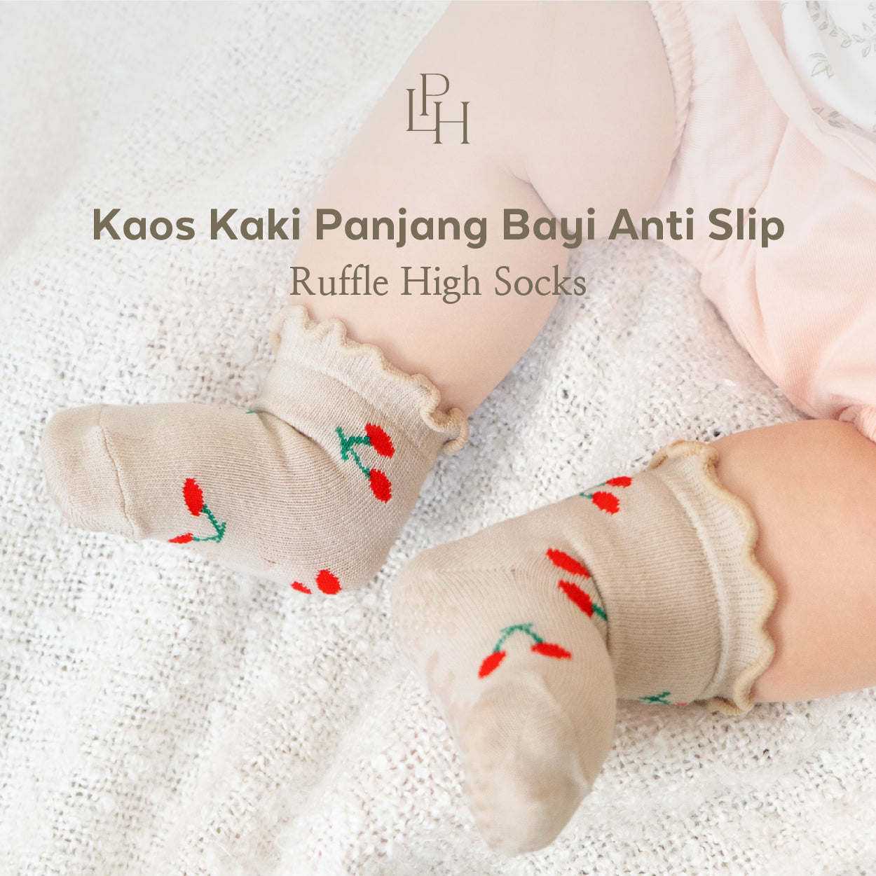 Ruffle High Socks 1.0