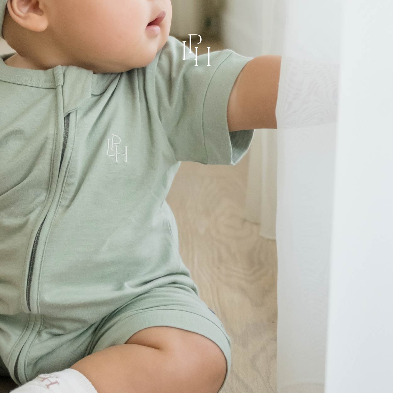 Baby Zippy Playsuit 17.0