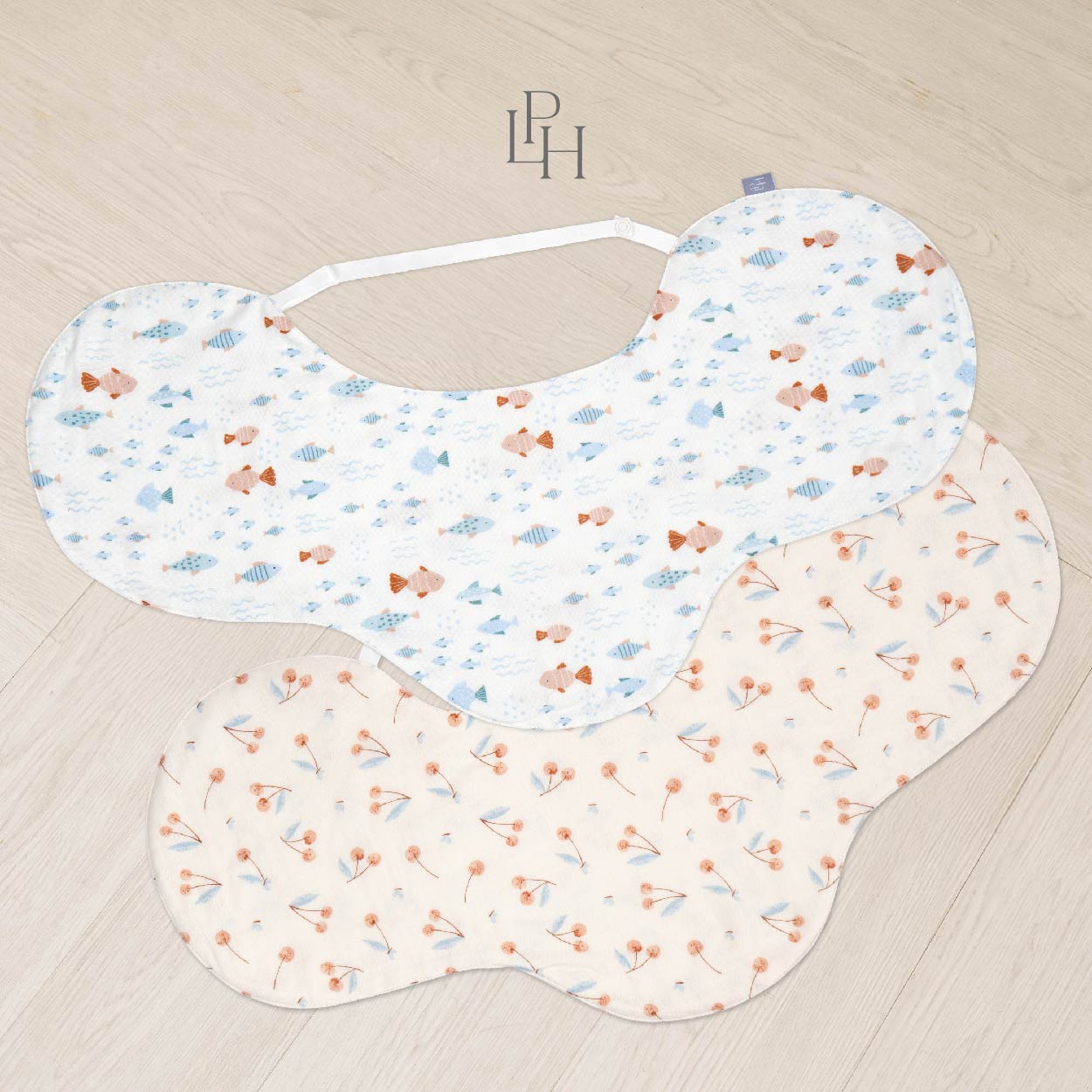 Muslin Burp & Bib 1.0