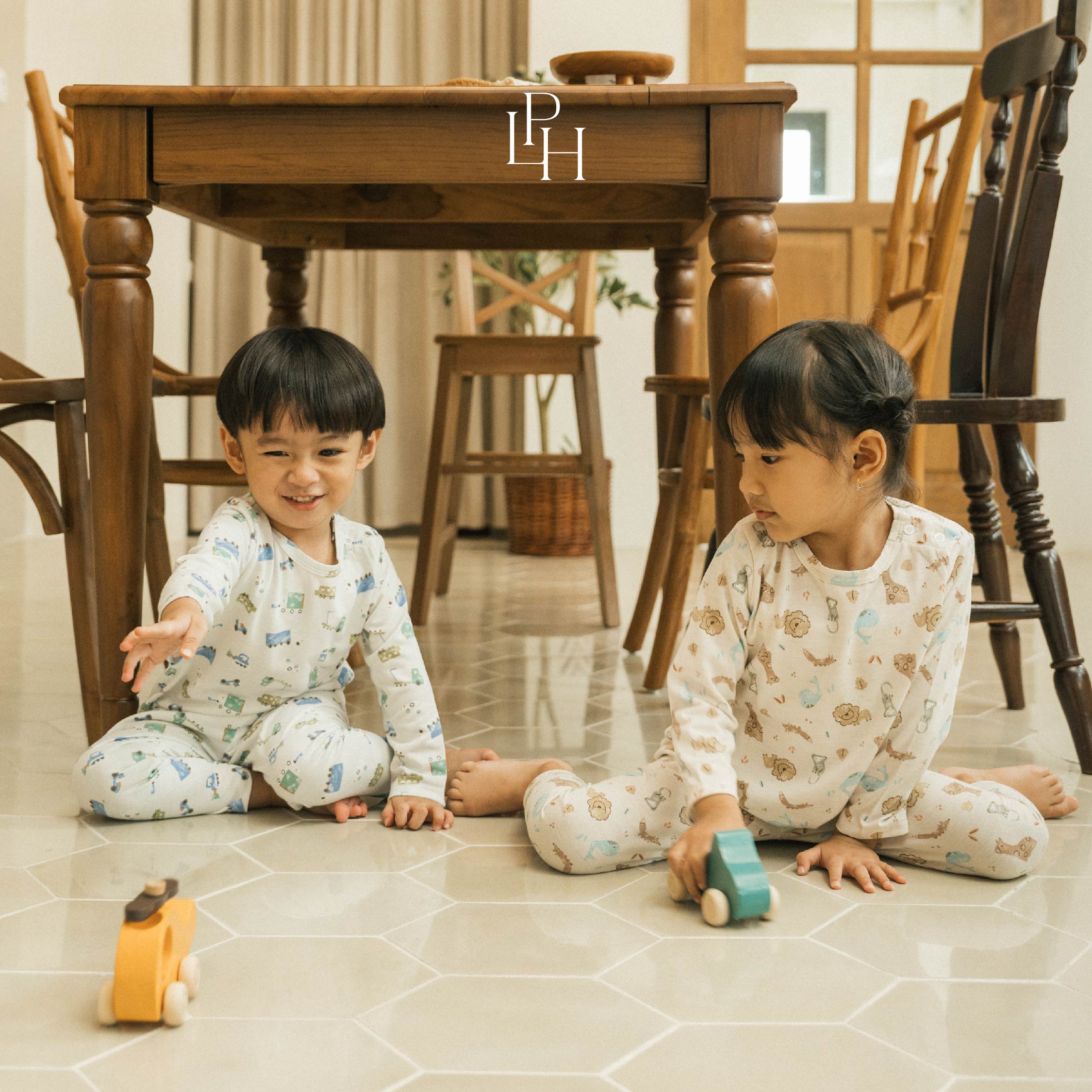 Little Wear Shoulder Button Long Set 31.0